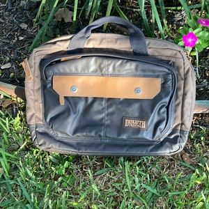 😎Duluth messenger/computer Bag😎